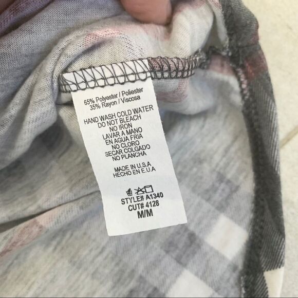 Plaid Cold Shoulder Top - Picture 5 of 5